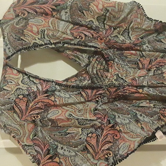 Victoria's Secret Vntg Deep V-Neck Swim Cover-Up Paisley Crochet Trim Mini Dress - Picture 8 of 14